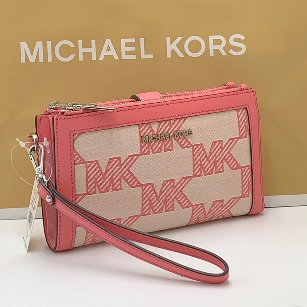 MICHAEL KORS JET SET TRAVEL LARGE DOUBLE ZIP WRISTLET WALLET TEA ROSE COLOR